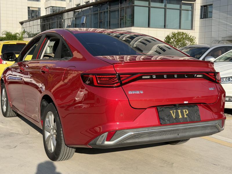 Geely Emgrand L, 2022 — фото 4 из 11