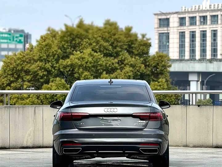 Audi A4L, 2025 — фото 4 из 7