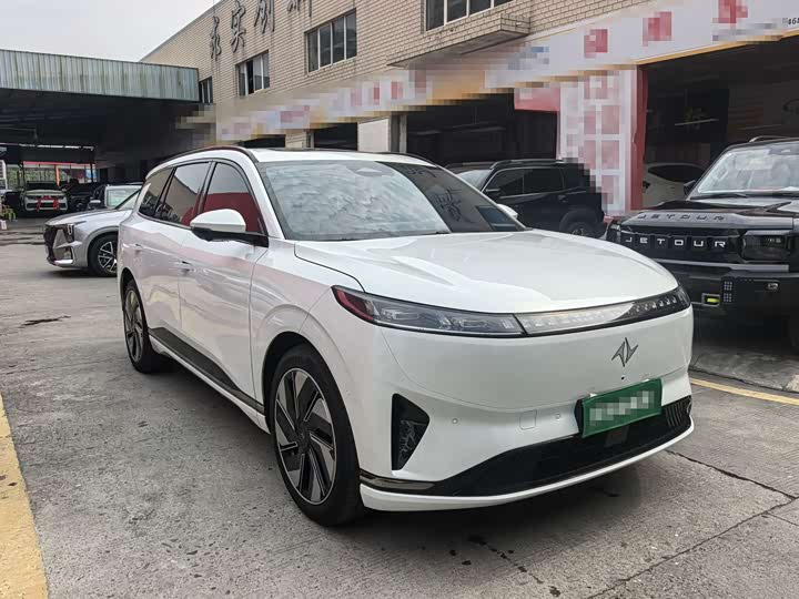 Dongfeng Yipai eπ 008, 2024 — фото 3 из 9
