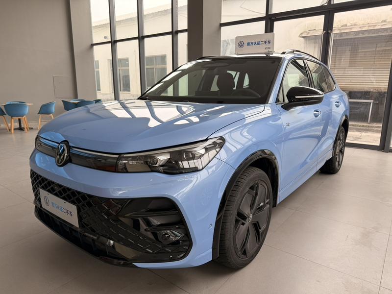 Volkswagen Tiguan L Pro, 2024 — купить в Чебоксарах под ключ