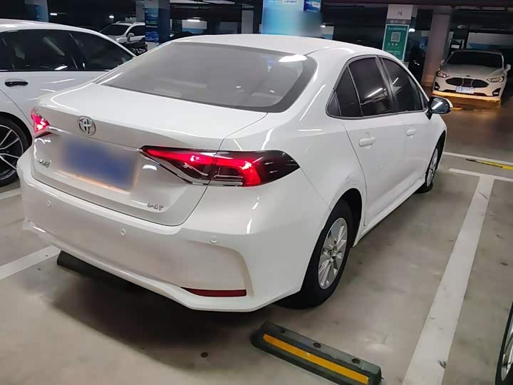 Toyota Corolla, 2023 — фото 7 из 9