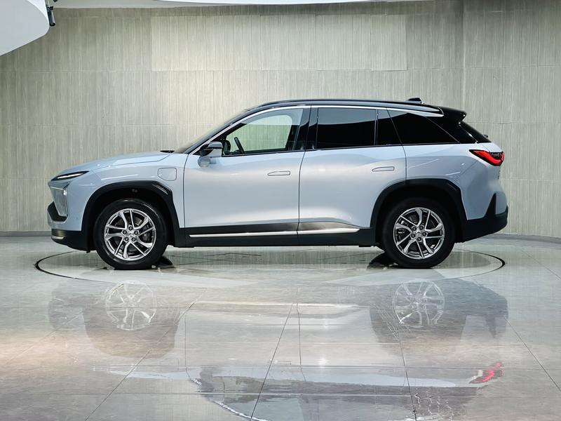 Nio ES6, 2022 — фото 4 из 12