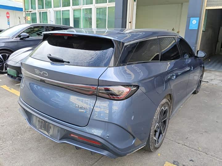 BYD Seal 06 Hybrid/EV, 2025 — фото 7 из 9