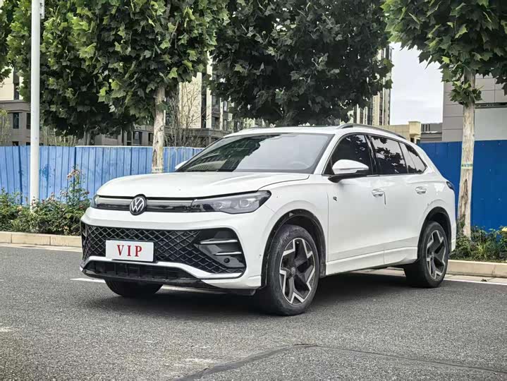 Volkswagen Tiguan L Pro, 2025 — купить в Костроме под ключ