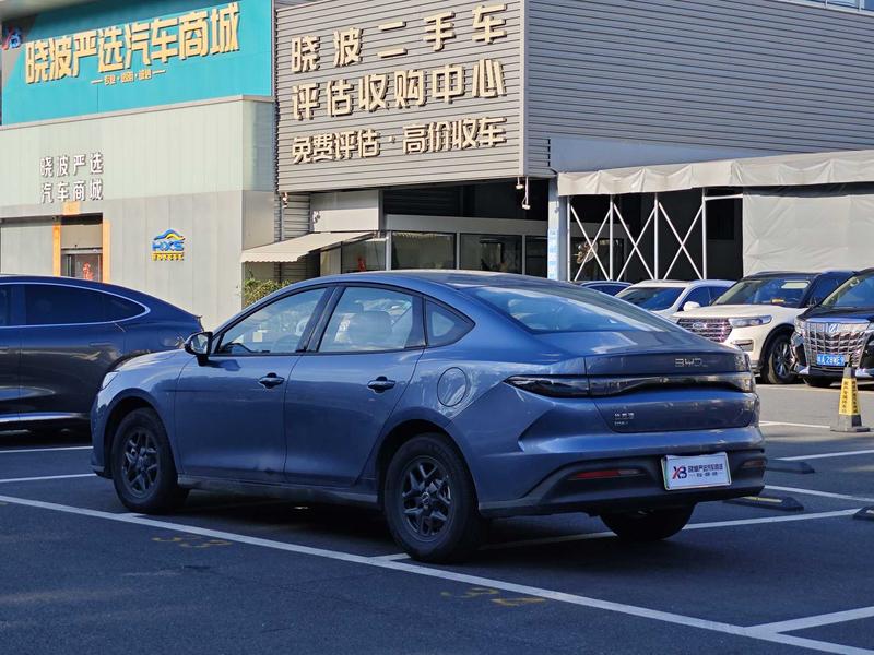 BYD Seal 05 DM-i Hybrid, 2026 — фото 5 из 12