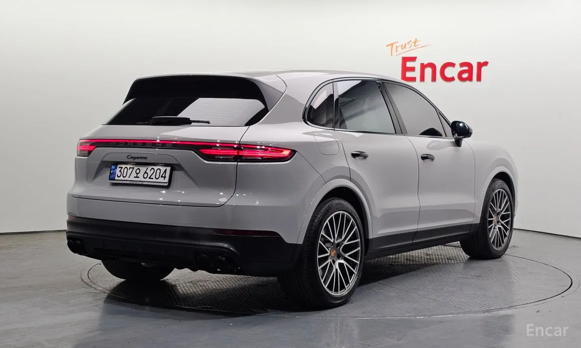 Porsche Cayenne, 2023 — фото 2 из 12