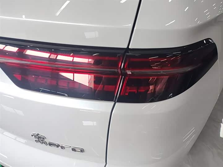 BYD Song Pro Hybrid, 2024 — фото 8 из 9