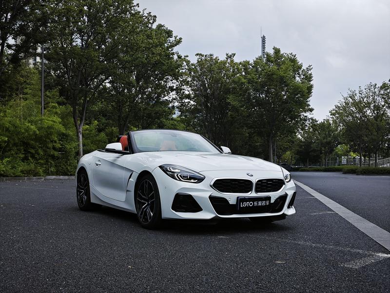 BMW Z4, 2023 — фото 3 из 12