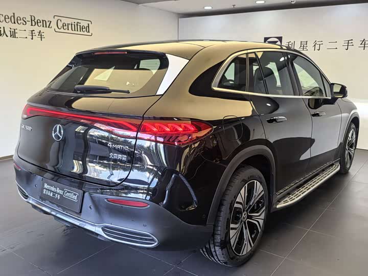 Mercedes-Benz EQE SUV, 2025 — фото 4 из 9