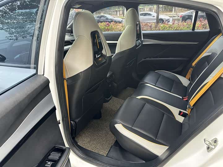 MG Motor 5 Scorpio, 2022 — фото 5 из 9