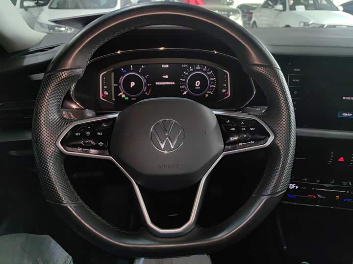 Volkswagen Passat Hybrid, 2023 — фото 7 из 9
