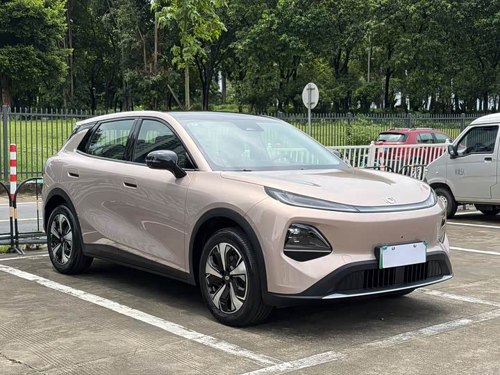 Changan Qiyuan (Nevo) Q05, 2025 — фото 3 из 9
