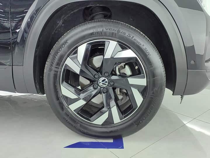 Volkswagen Teramont Pro, 2024 — фото 6 из 9