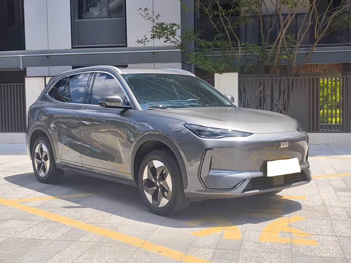 Geely Galaxy E5, 2025 — фото 3 из 9