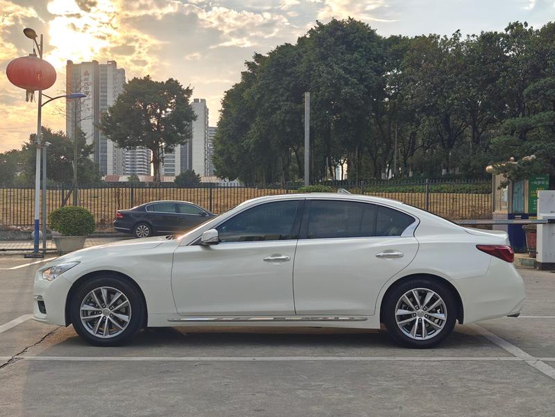 Infiniti Q50L, 2022 — фото 3 из 12