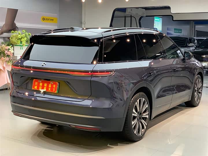 Nio ES8, 2024 — фото 4 из 9