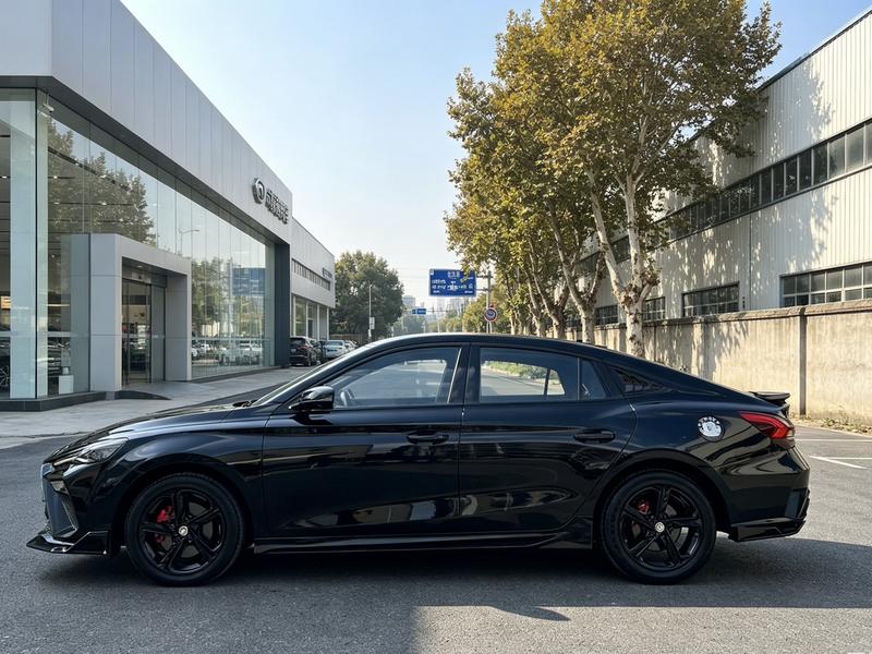 MG Motor 5 Scorpio, 2022 — фото 3 из 7