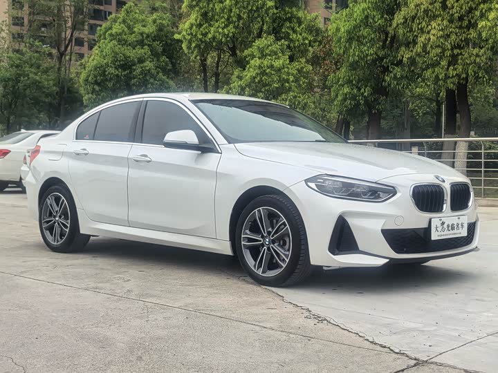 BMW 1 Series, 2023 — фото 2 из 9