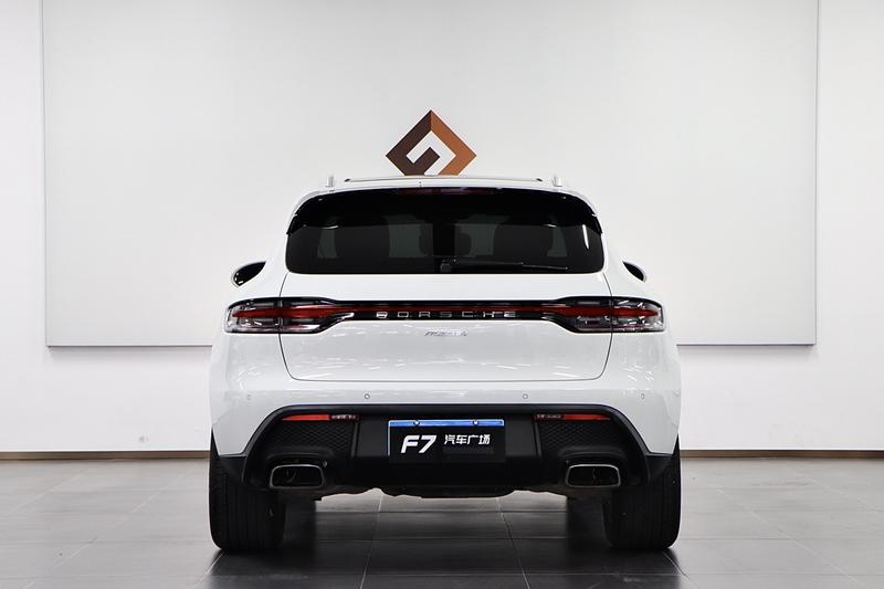 Porsche Macan, 2022 — фото 6 из 12