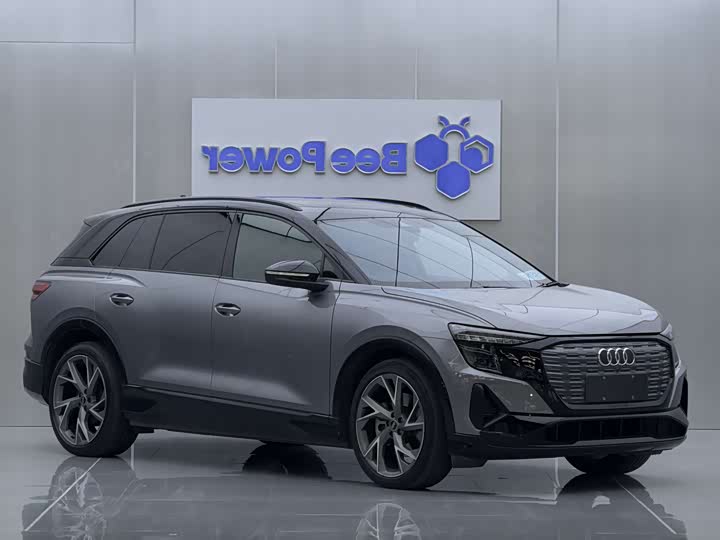 Audi Q5 e-tron, 2022 — фото 3 из 9