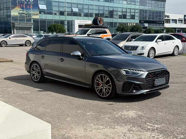 Audi S4, 2023 — фото 3 из 9