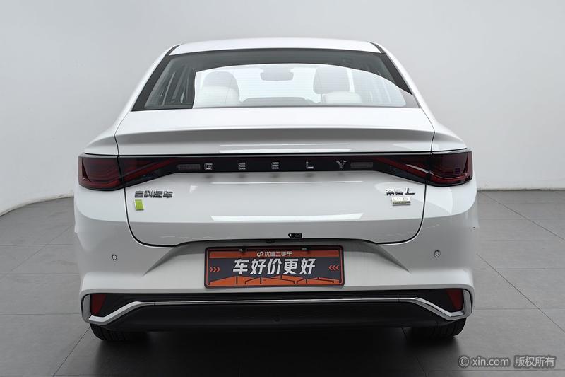 Geely Emgrand L Hi·P Hybrid, 2023 — фото 3 из 12