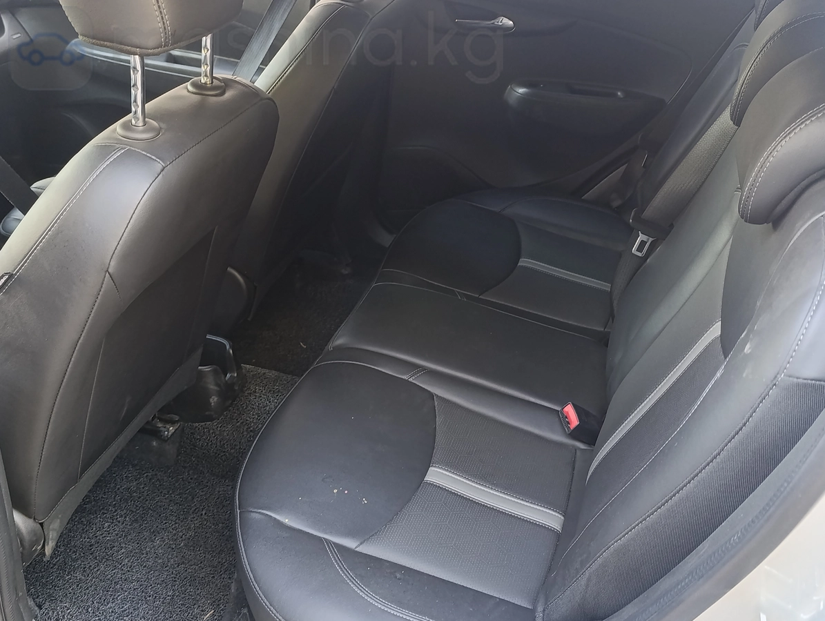 Chevrolet Spark, 2021 — фото 7 из 9