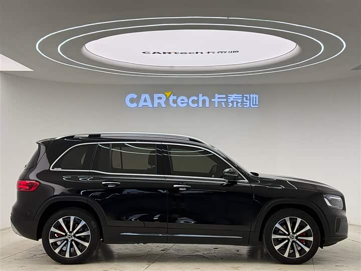 Mercedes-Benz GLB-Class, 2024 — фото 5 из 9