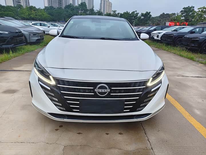 Nissan Teana, 2023 — фото 2 из 9
