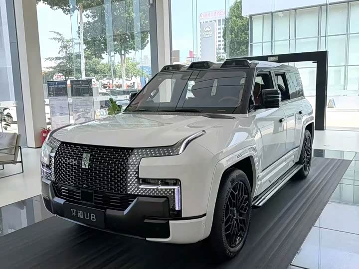 BYD Yangwang U8, 2026 — купить в Казани под ключ
