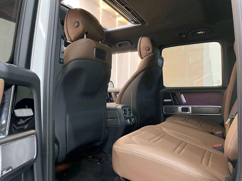 Mercedes-Benz G-Class, 2023 — фото 6 из 7
