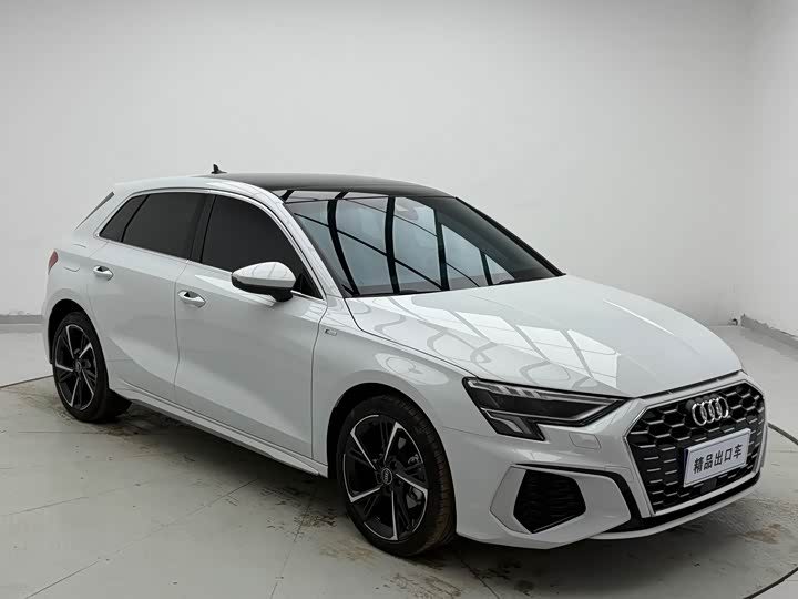 Audi A3, 2023 — фото 3 из 9