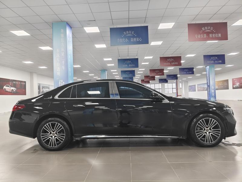 Mercedes-Benz E-Class, 2025 — фото 4 из 9