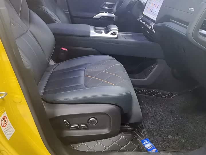Changan Deepal G318, 2025 — фото 8 из 9