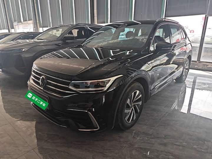 Volkswagen Tiguan L Hybrid, 2024 — купить в Иванове под ключ