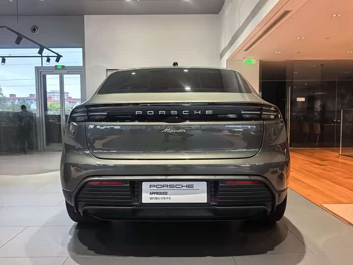 Porsche Macan EV, 2024 — фото 2 из 9