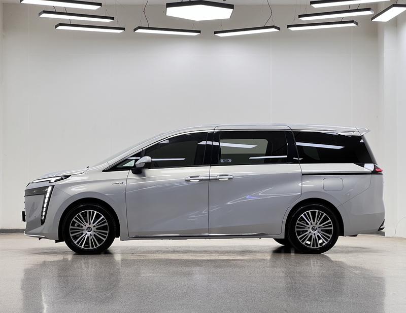 GAC Trumpchi E8, 2024 — фото 4 из 12