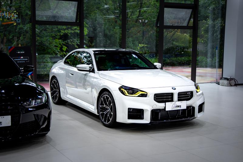 BMW M2, 2025 — фото 3 из 9