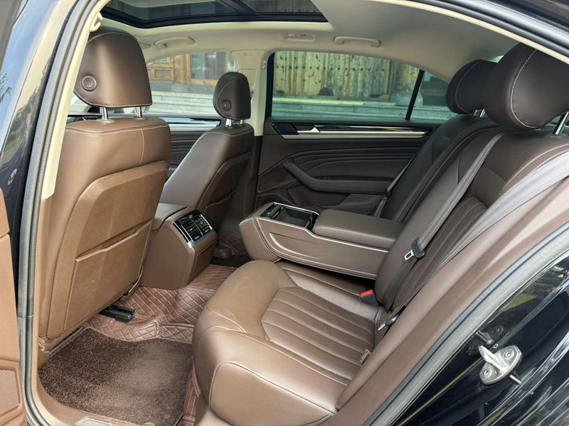 Volkswagen Phideon, 2023 — фото 9 из 10