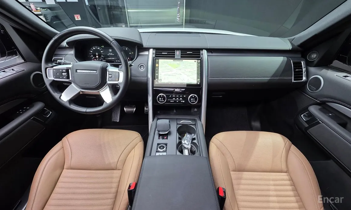 Land Rover Discovery, 2024 — фото 7 из 12