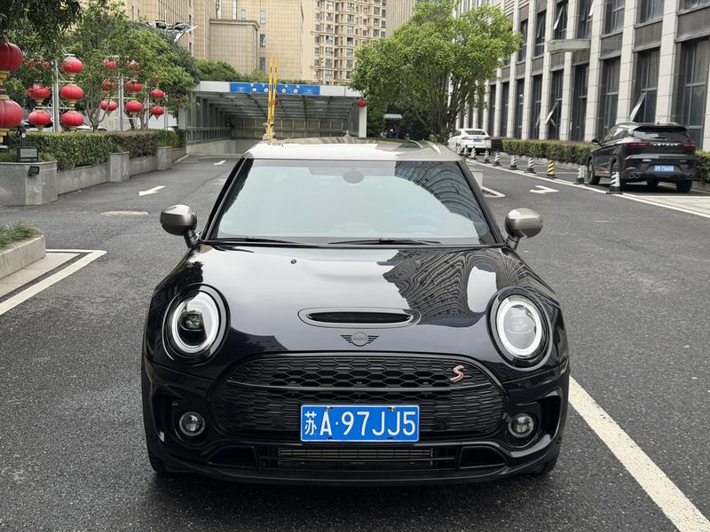 Mini Clubman, 2023 — фото 2 из 11