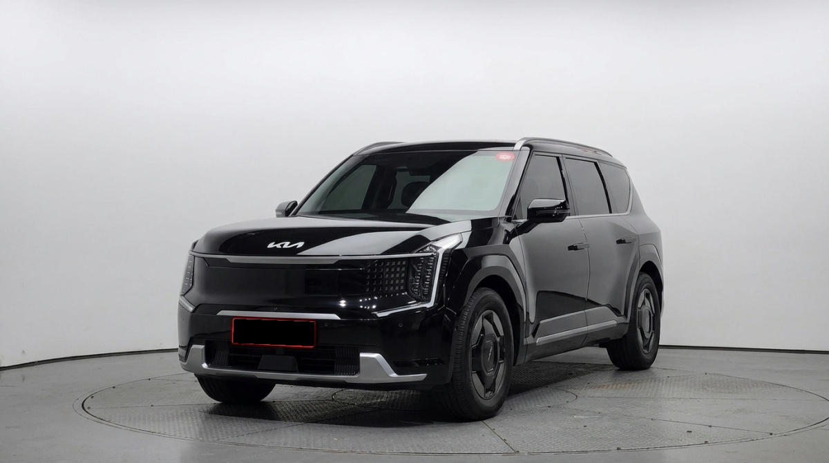 Kia EV9, 2023 — фото 3 из 12