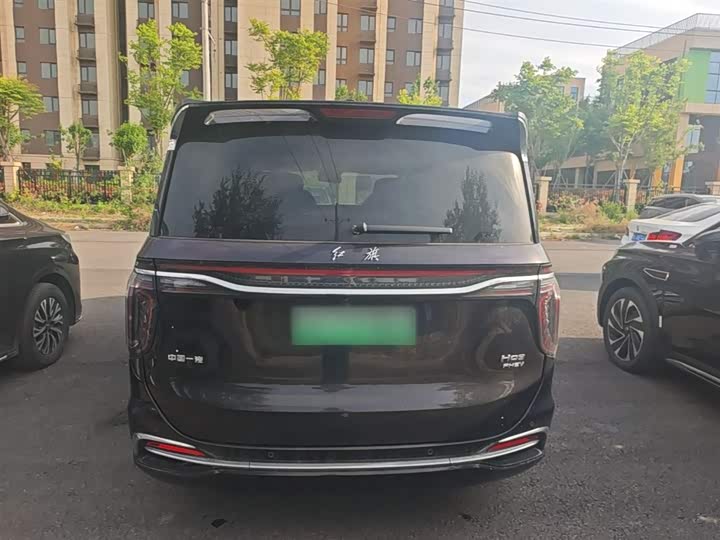 Hongqi HQ9 Hybrid, 2024 — фото 6 из 9