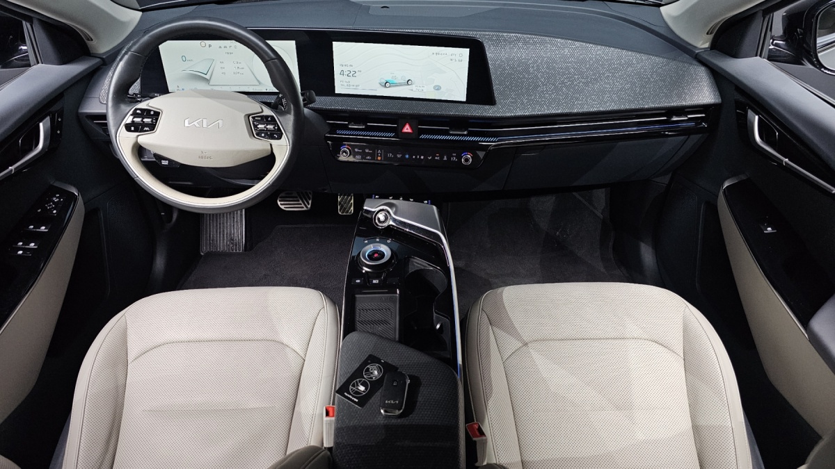 Kia EV6, 2022 — фото 6 из 12