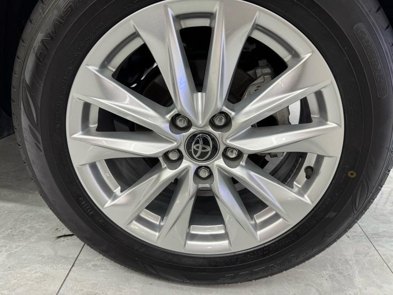 Toyota Corolla Cross, 2024 — фото 4 из 8