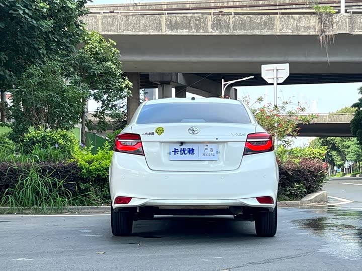 Toyota Vios, 2022 — фото 5 из 9