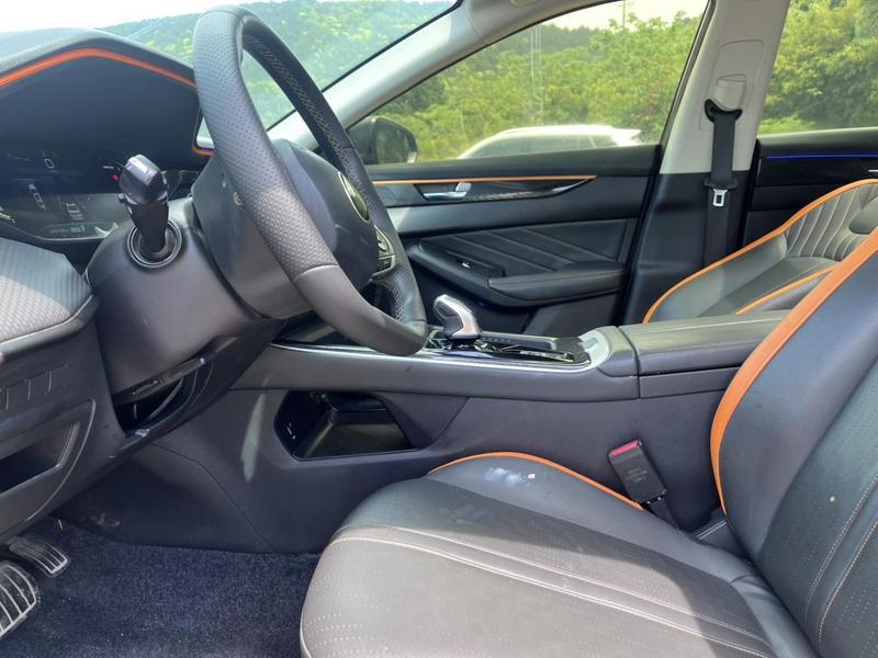 Dongfeng Aeolus Yixuan Max, 2022 — фото 9 из 11