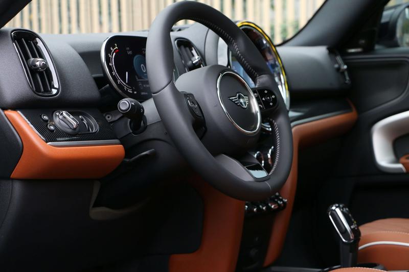 Mini Countryman, 2023 — фото 10 из 12