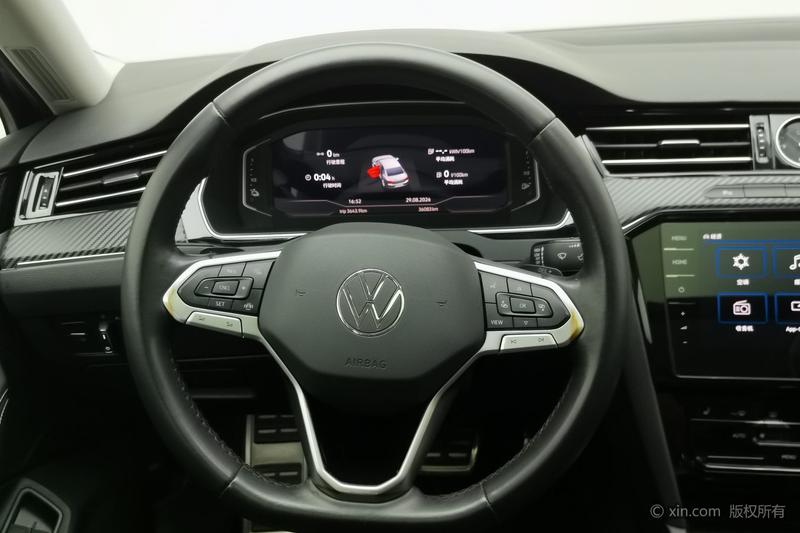 Volkswagen Magotan GTE Hybrid, 2024 — фото 9 из 12