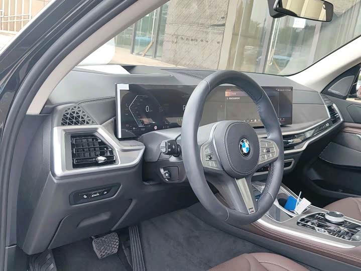 BMW X5, 2025 — фото 9 из 9